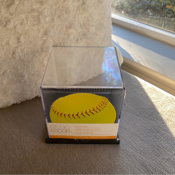 Softball or Whatever Fits Clear Acrylic Protective Keepsake Case Box NEW - Picture 6 of 7